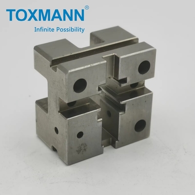 Hochpräzisions-CNC-Bearbeitung von Metallteilen nach Maßgabe