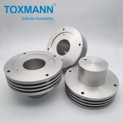 CNC-Anpassung Bearbeitung Fräsen Teile Hochwertige Präzision Aluminium 6061 Anodisierte Kanlette LED Heatsink